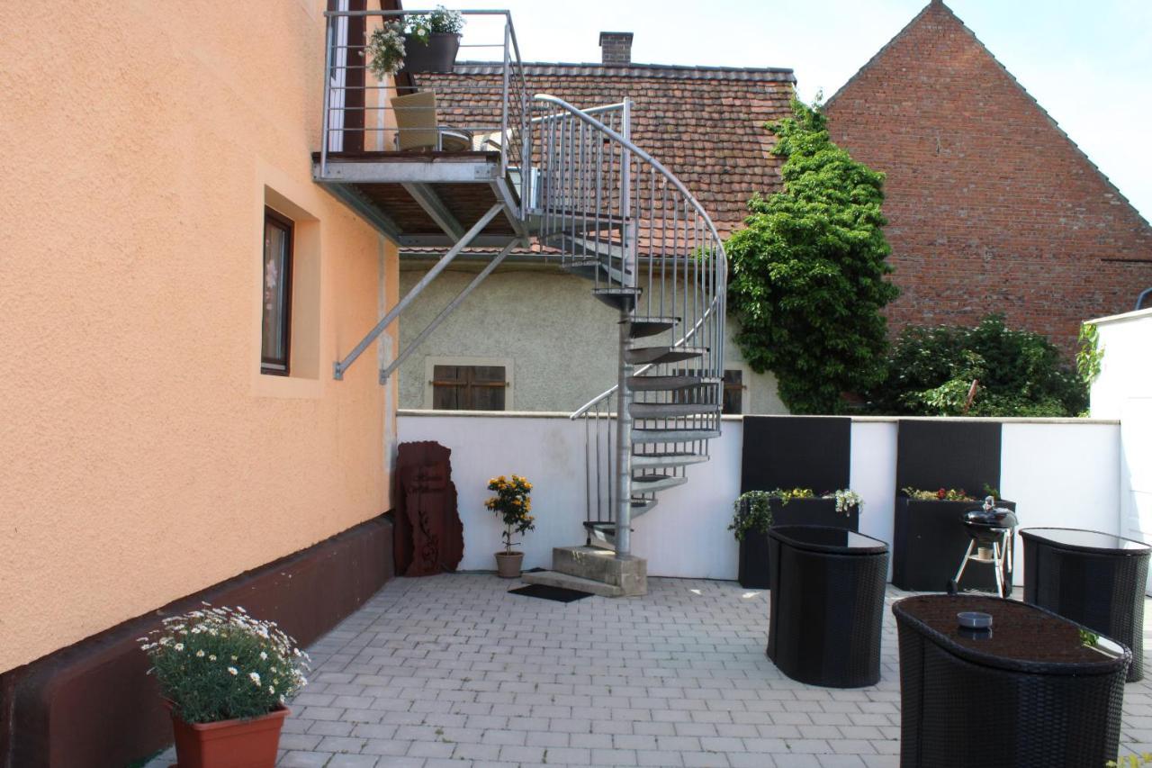 Ferienwohnung Misita Rust Luaran gambar